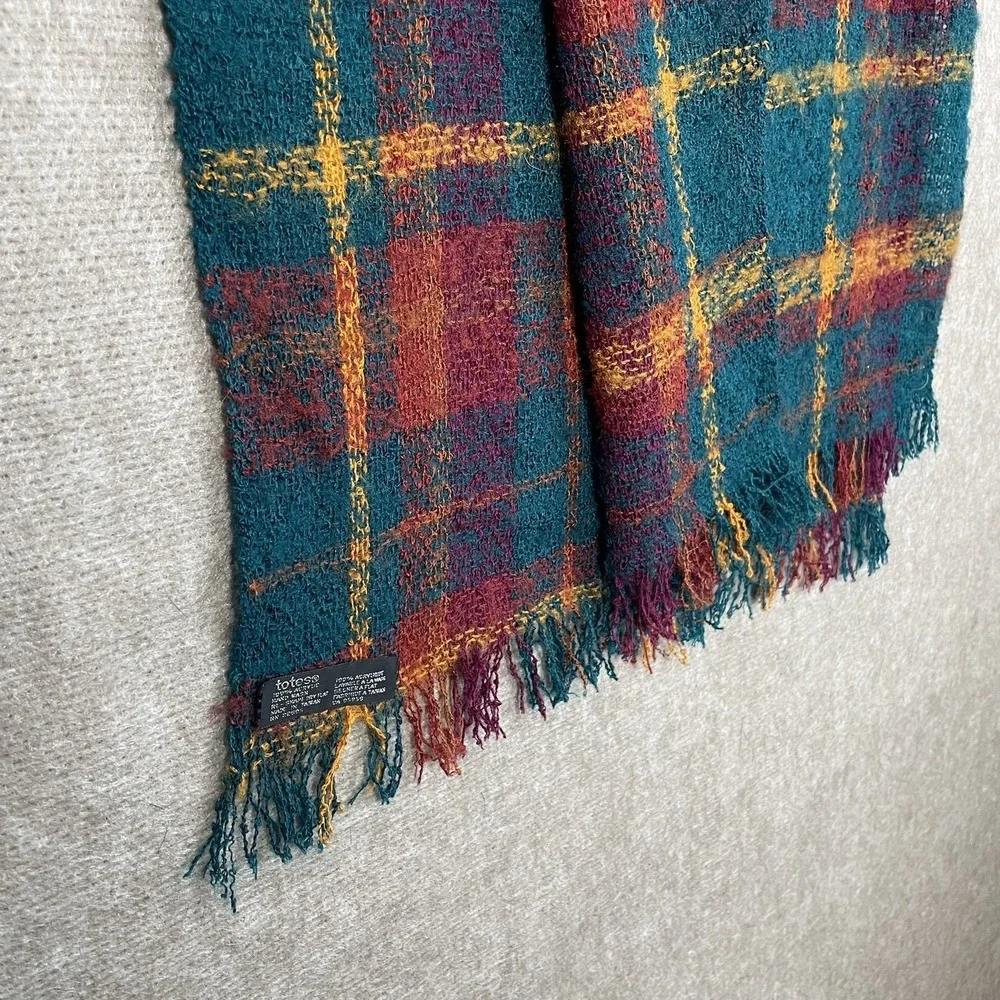 Vintage Totes Plaid Scarf Multicolor Fringed Acrylic Made in Taiwan 62